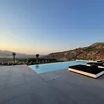 Βίλα Black And White - Mykonos *